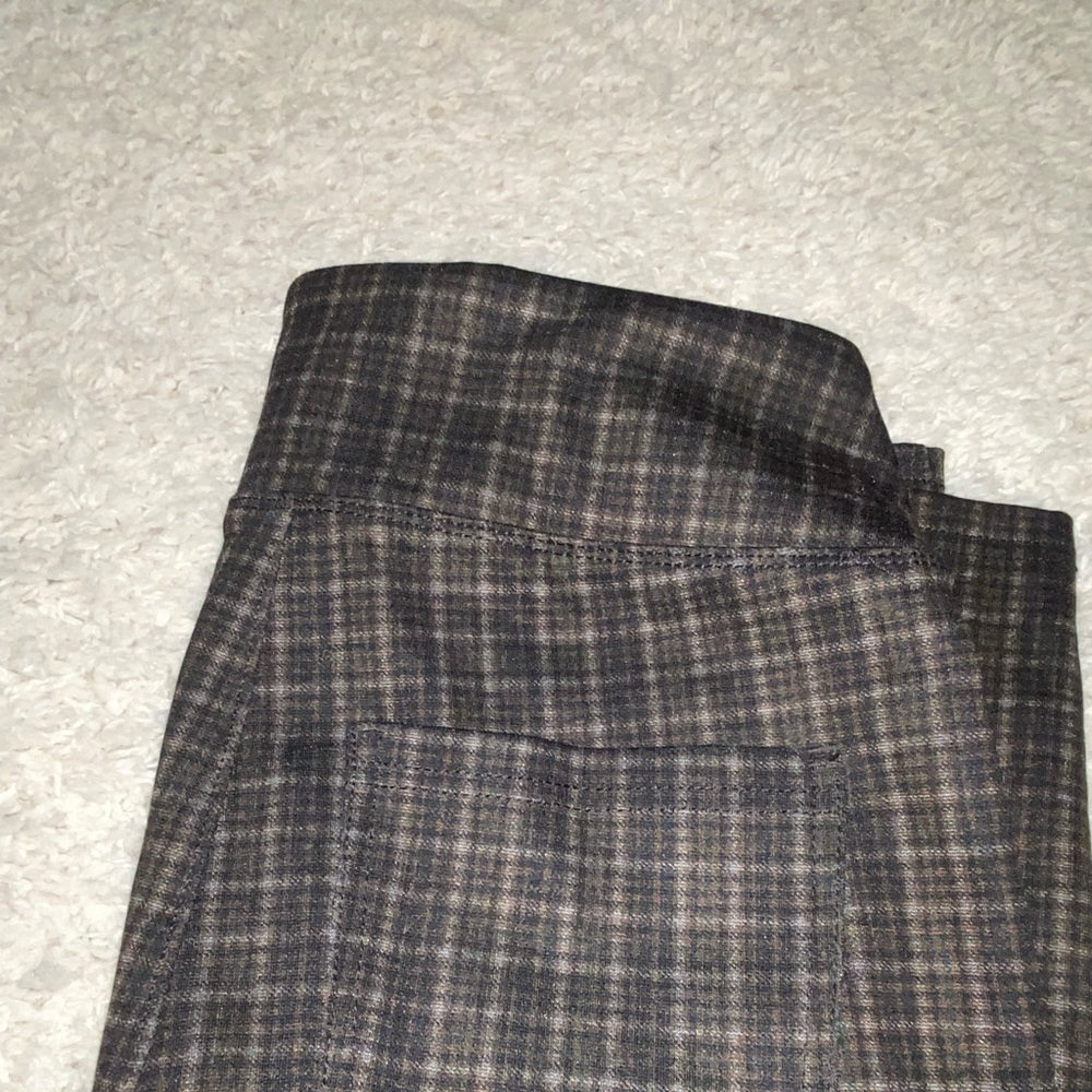 Pants - Picture 3 of 4